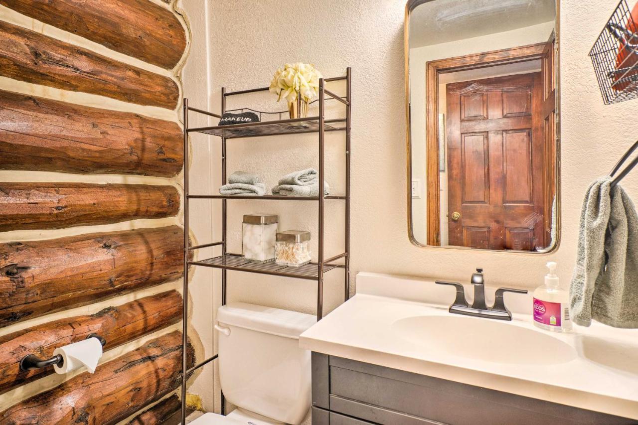 Classic Colorado Log Home With Mountain Views! Florissant Exteriör bild